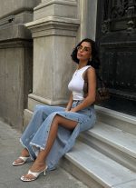 Side snap detail design jeans